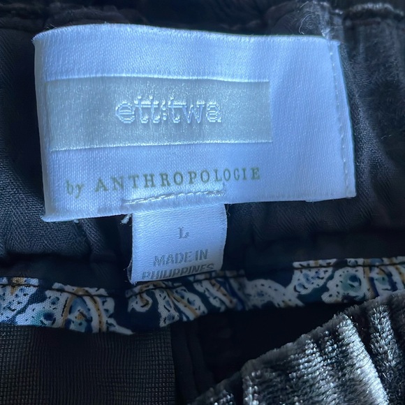 Anthropologie cropped crushed faux velvet trousers ￼ - Picture 2 of 10